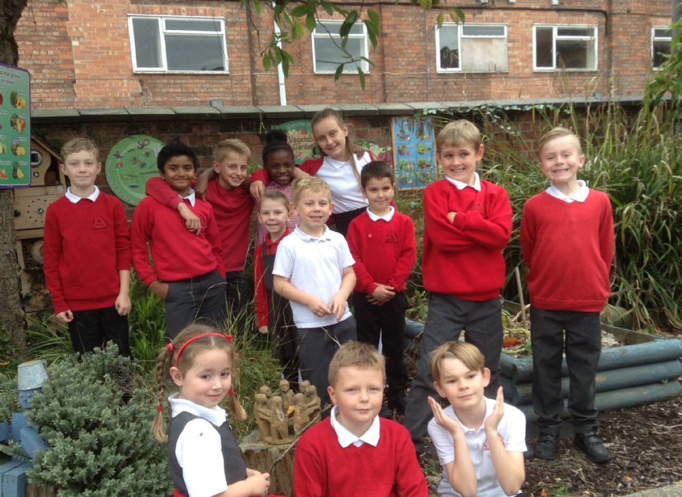 Holy Trinity C Of E Primary School School Council 2588